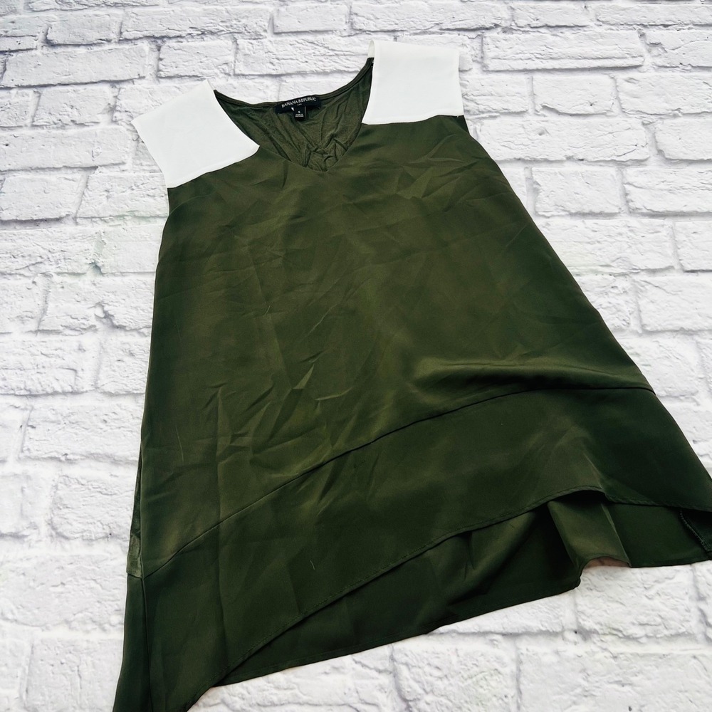 Banana Republic Factory Olive Green Sleeveless Tank Blouse Size S